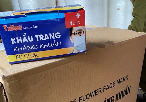Thu giữ hàng trăm nghìn khẩu trang y tế làm giả trong 1 ngày tại Hà Nội và TP. Hồ Chí Minh