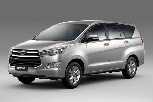 Toyota Innova tiếp tục 