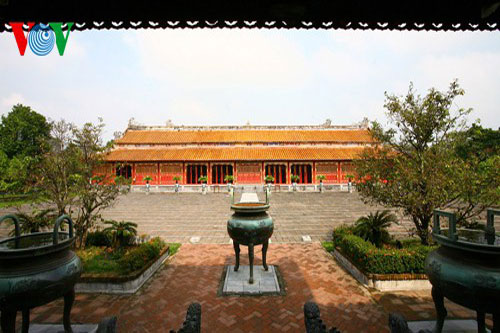 Chủ quyền lãnh thổ Việt Nam trên Cửu đỉnh Kinh thành Huế