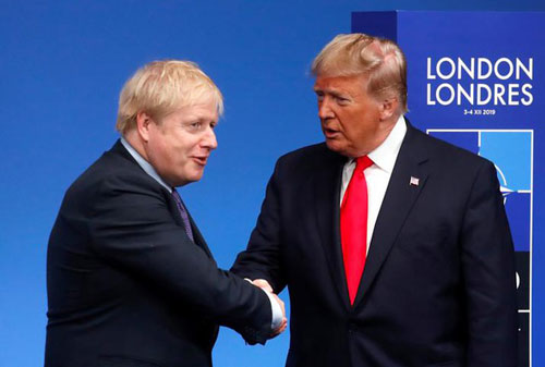 Thủ tướng Anh hoãn thăm Mỹ sau cuộc điện đàm gay gắt với ông Trump?