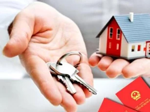 Vợ có 3 mảnh đất đứng tên bố mẹ cô ấy