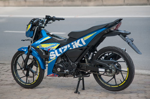 Cận cảnh xe côn tay Suzuki giá giá 66,5 triệu tại Việt Nam