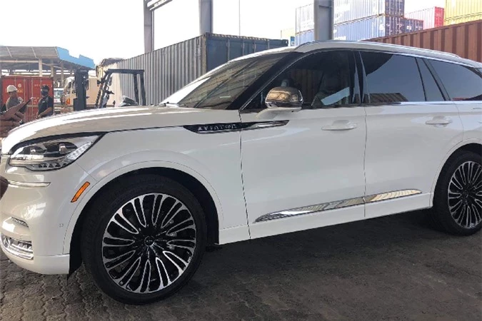 Lincoln Aviator 2020 dau tien ve Viet Nam, gan 5 ty dong-Hinh-6