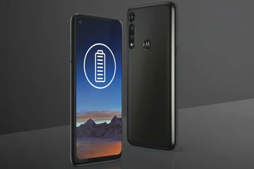 “Trái tim” của Motorola Moto G Power là vi xử lý Qualcomm Snapdragon 665 (11 nm) lõi 8 với xung nhịp tối đa 2 GHz, GPU Adreno 610. RAM 4 GB/ROM 64 GB, có khay cắm thẻ microSD với dung lượng tối đa 512 GB. Hệ điều hành Android 10.0. 