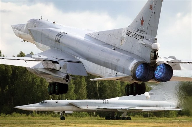 Nga tiep tuc nang cap MiG-31, Tu-22, tro thanh 