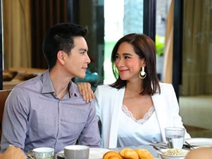 Chồng có bồ về chê bai vợ đủ điều, cô cười đáp một câu khiến anh sốc lên tận óc