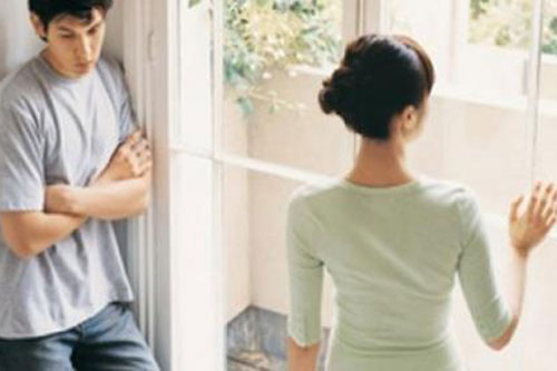 Tôi không ly hôn vì muốn được tiêu tiền của chồng