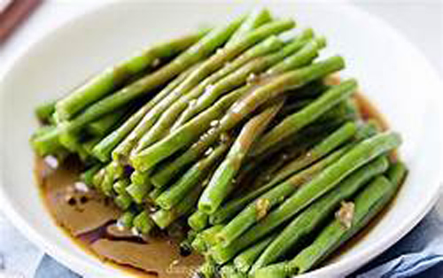 Bất kể rau luộc hay rau xào, cứ cho thêm thứ này vào là giòn ngon gấp bội, vừa nhìn đã muốn ăn ngay