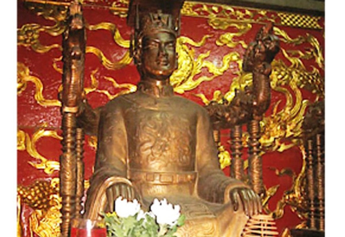 Bí ẩn lời nguyền đáng sợ của 2 vị vua bị “bức tử” chết trong lịch sử Việt Nam