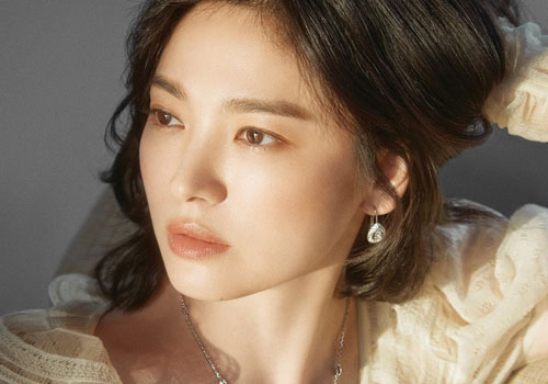 Nhan sắc thăng hạng sau ly hôn nhưng Song Hye Kyo vẫn lép vế trước mỹ nhân này ở danh sách các 'Nữ thần hàng đầu Hàn Quốc'