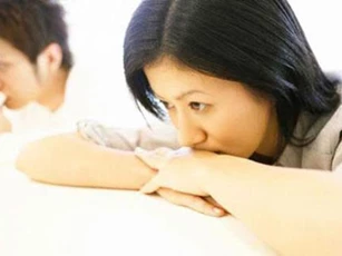 Trong mắt chồng, tôi chỉ là người phụ nữ ngu dốt