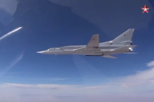 Máy bay ném bom chiến lược siêu âm Tu-22M3 của Nga. Ảnh: Zvezda.