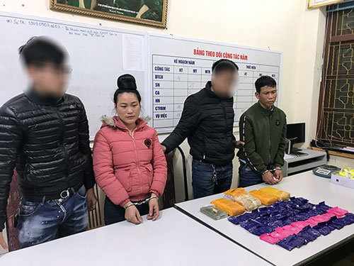 Sơn La: Bắt giữ 2 đối tượng vận chuyển hơn 32.000 viên ma túy tổng hợp