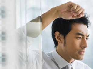 Vợ học lên Tiến sĩ, gia đình tôi tan cửa nát nhà