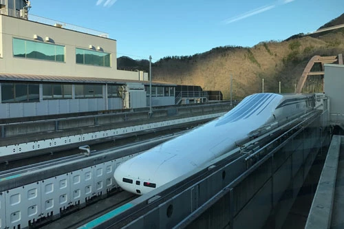 Tàu L0 Series Maglev. Ảnh: CNBC.