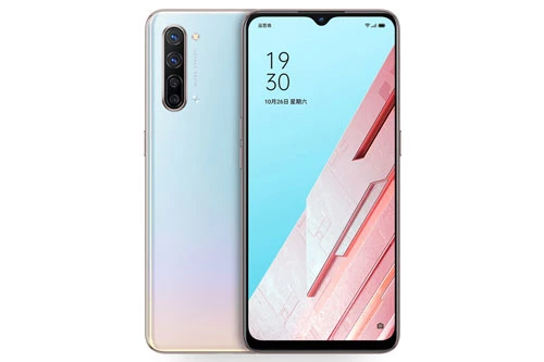 “Trái tim” của Oppo Reno3 Youth là chip Qualcomm Snapdragon 765 (sản xuất trên tiến trình 7 nm) lõi 8 với tốc độ tối đa 2,3 GHz, GPU Adreno 620. RAM 8 GB/ROM 128 GB, không có khay cắm thẻ microSD. Hệ điều hành Android 10.0, được tuỳ biến trên giao diện ColorOS 7.0.