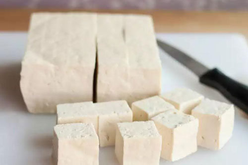 Đậu phụ mua ăn không hết, giữ cách này trong tủ lạnh, đảm bảo 2 tuần vẫn tươi ngon