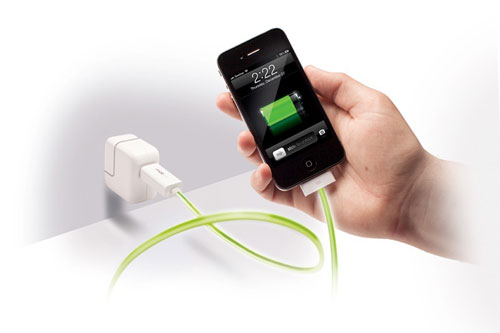 CLIP: 'Bỏ túi' 17 mẹo vặt giúp sạc điện thoại nhanh nhất ai cũng cần biết