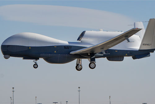 Hải quân Mỹ triển khai drone hạng nặng tối tân tới sát nách Trung Quốc