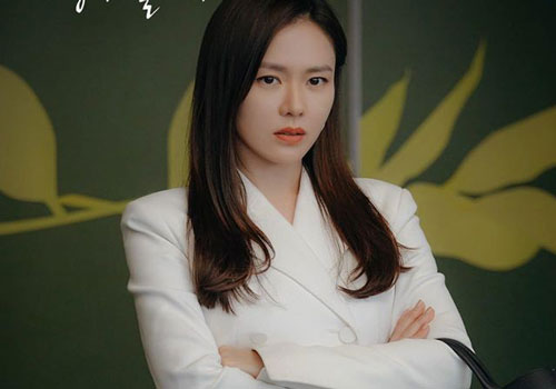 Nhan sắc "không tuổi" của "chị đẹp" Son Ye Jin trong "Hạ cánh nơi anh"