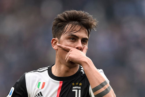 CLIP: Siêu phẩm đá phạt không thể cản phá của Dybala