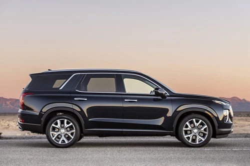 8. Hyundai Palisade 2020 (giá khởi điểm: 31.550 USD).