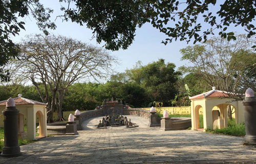 Tấm bia ghi công vua ban và câu chuyện lưu lạc hơn 100 năm