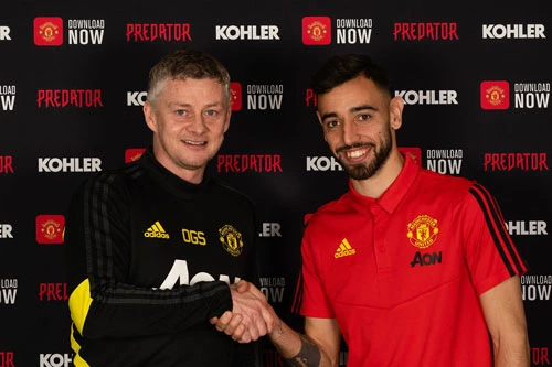 HLV Solskjaer và tân binh Bruno Fernandes. Ảnh: Getty.