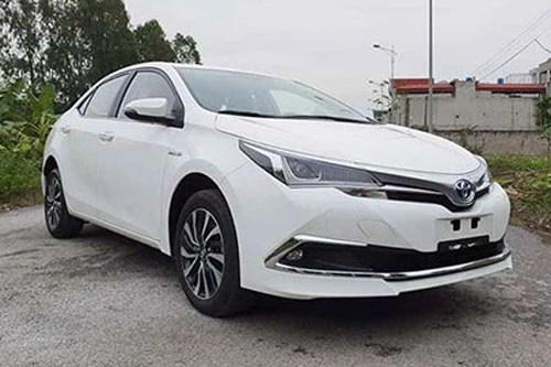 Toyota Corolla Altis Hybrid 2019.