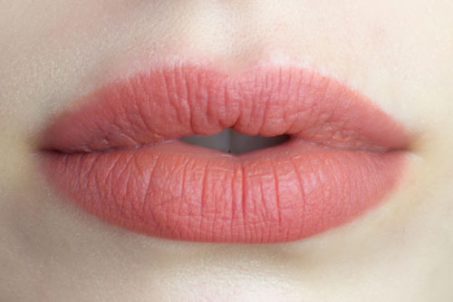 Nếu có những tướng môi, miệng thế này thì xác định làm mãi không giàu, tiền bạc sớm 'đội nón' ra đi