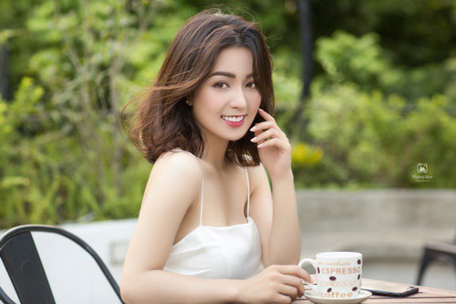 Hoa khôi sinh viên Y dược và những cô gái Thái Nguyên nổi trên mạng