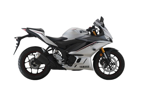 Cận cảnh Yamaha YZF-R25 2020 vừa trình làng, giá gần 112 triệu đồng