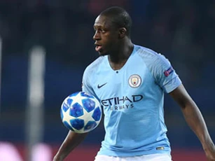 Juventus sẵn sàng giải cứu Mendy khỏi 'con tàu đắm' Man City