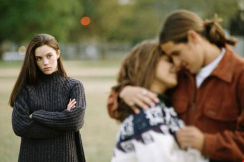 'Tiểu tam' thách thức nói tôi về dạy lại chồng