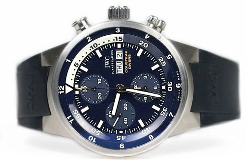 8. IWC Schaffhausen (giá từ 4.000 đến 750.000 USD).