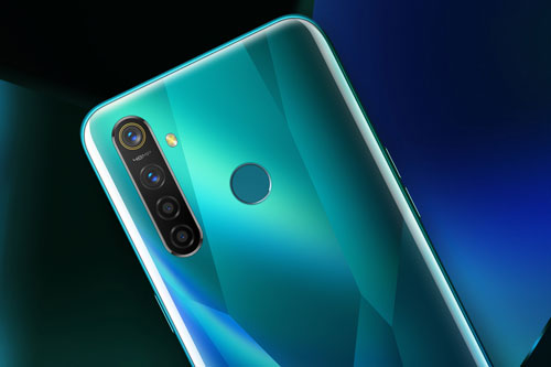 Realme 5 Pro giảm giá ‘sập sàn’ tại Việt Nam