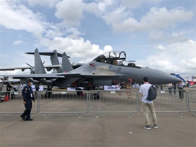 Máy bay quân sự singapore airshow triển lãm hàng không - ảnh 9