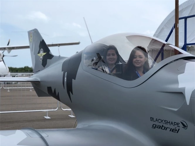 Máy bay quân sự singapore airshow triển lãm hàng không - ảnh 4