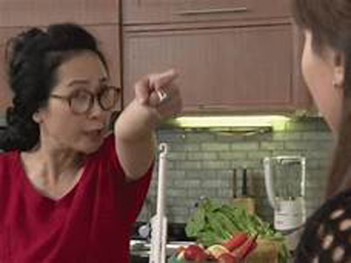 Ác cảm vì con dâu là 'gái nạ dòng' mẹ chồng hành đủ đường và cái kết xứng đáng