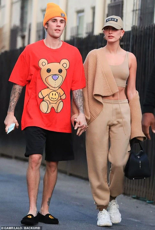 Justin Bieber và Hailey Baldwin