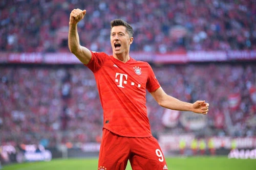 =1. Robert Lewandowski (Bayern Munich, 10 bàn).