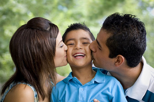 Làm mẹ hai không dễ