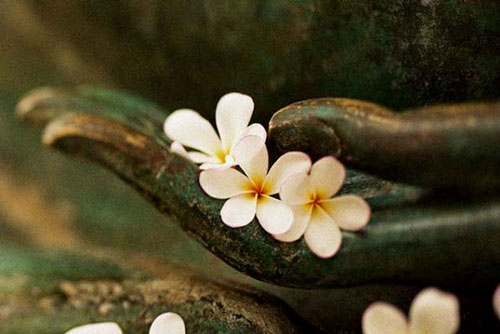 Chẳng cần 'cầu thần khấn phật', 3 câu nói sau có thể mang lại lợi lộc cho cả đời người