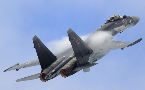  “Bóng ma bầu trời” Su-35S diễn tập ném bom không kích