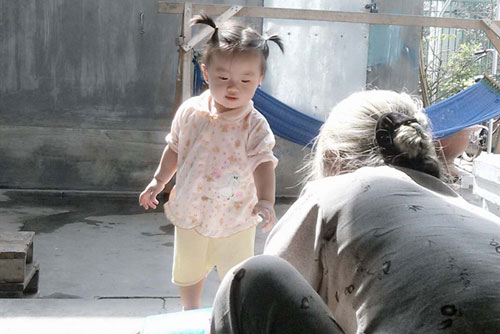 Con không quen với... nội