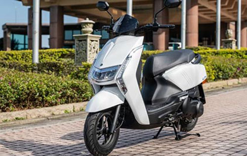 Yamaha Limi 125 2020 đẹp mê ly giá 'chát' đối đầu Honda Vision, Air Blade khiến các fan suy sụp