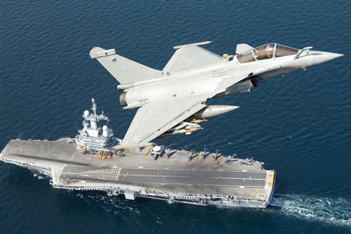 Tàu sân bay Pháp uy hiếp nghiêm trọng căn cứ quân sự Nga tại Syria