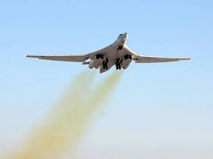 Nga trang bị tên lửa siêu thanh cho chiến đấu cơ Tu-160