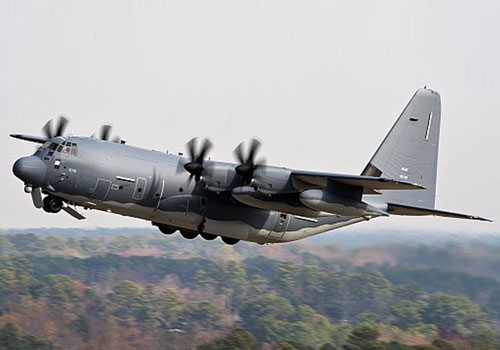 'Chim ưng xám' MC-130J Mỹ bất ngờ 'gửi thông điệp rắn' tới Trung Quốc