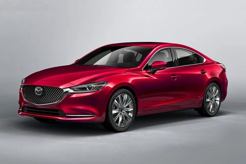 4. Mazda 6 2020 (giá khởi điểm: 24.920 USD).